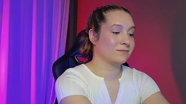 Saint Vicious online show from 10-16-25, 08:28