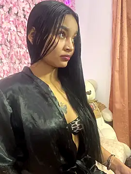 Lynda Bonnie online show from 10-08-25, 10:39