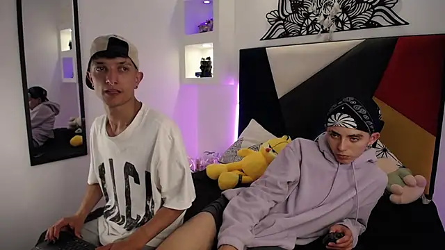 MaikyCooper online show from 02-28-25, 08:31