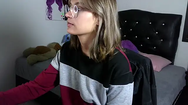 Auroraa soul online show from 11-30-25, 05:08