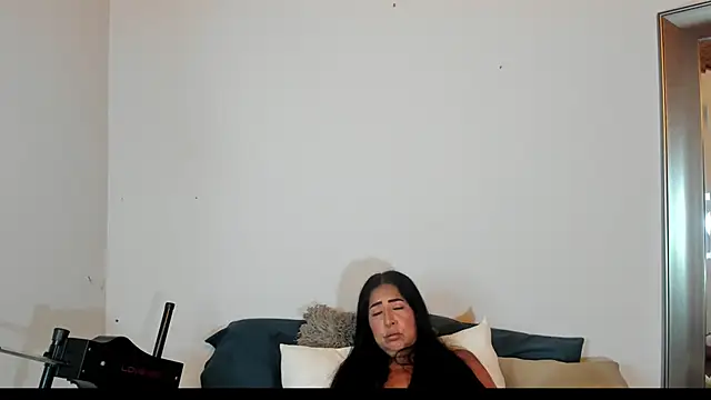 Jackiehmilf52 online show from 11-16-25, 02:22