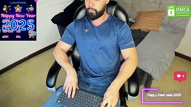 Luke Diaz7 online show from 12-15-25, 02:06