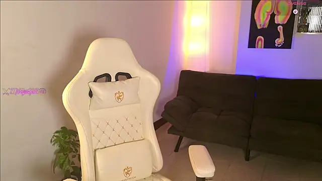 Snapshot of Maryybellax chatting on 07-17-26, 12:30 Maryybellax online show from 07-17-26, 12:30