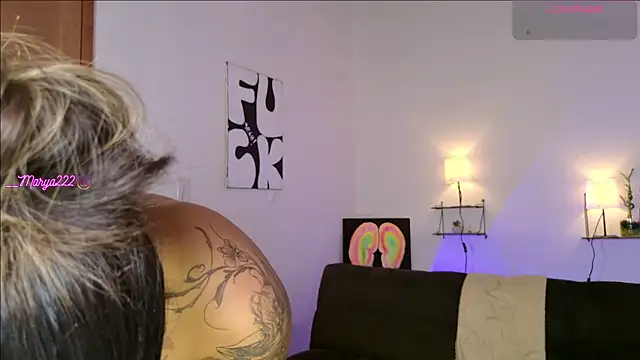Snapshot of Maryybellax chatting on 06-21-26, 12:38 Maryybellax online show from 06-21-26, 12:38