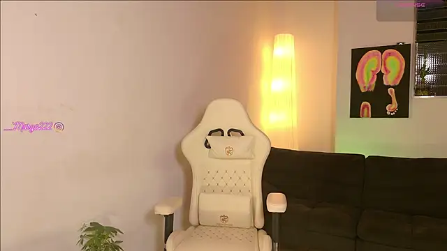 Snapshot of Maryybellax chatting on 07-19-26, 12:08 Maryybellax online show from 07-19-26, 12:08