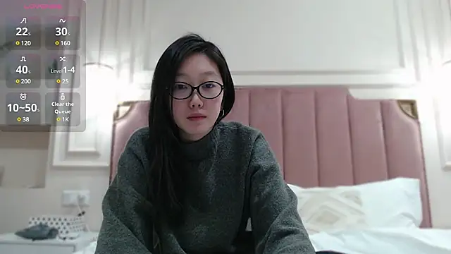 linlinnnnn online show from 02-13-25, 07:56