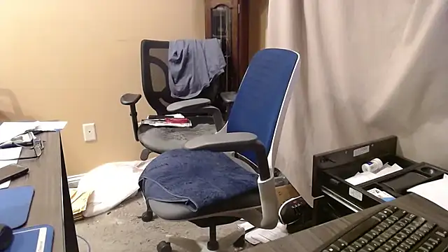 olderandwiser2 online show from 10-19-25, 03:31