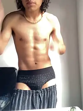 shadowsofgarden online show from 02-15-25, 01:16