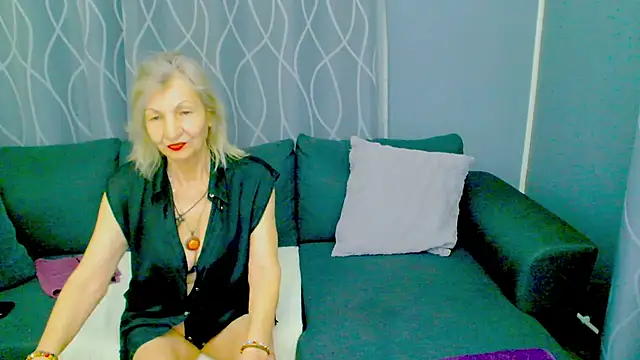 adeleadison online show from 10-30-25, 08:50