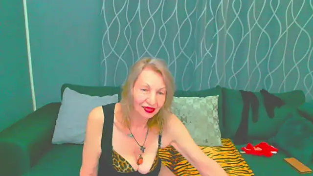 adeleadison online show from 04-04-26, 05:25