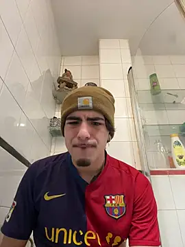 jovencitoboy21 online show from 02-08-25, 08:53