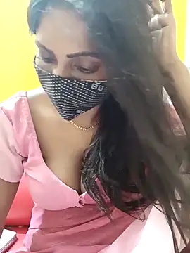 Snapshot of Thamarai28 chatting on 03-29-26, 10:39 Thamarai28 online show from 03-29-26, 10:39