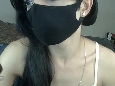 YourCDBitch online show from 10-04-25, 08:10