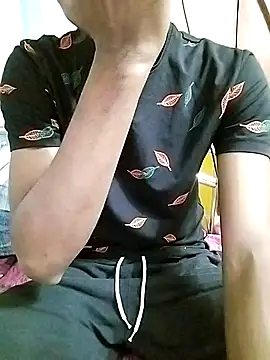 Snapshot of bong_crave chatting on 02-16-25, 04:21 bong crave online show from 02-16-25, 04:21