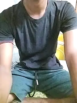 Snapshot of bong_crave chatting on 10-15-25, 03:31 bong crave online show from 10-15-25, 03:31
