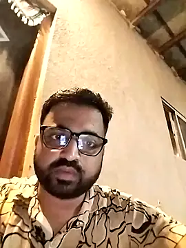 Vij717 online show from 10-19-25, 02:31