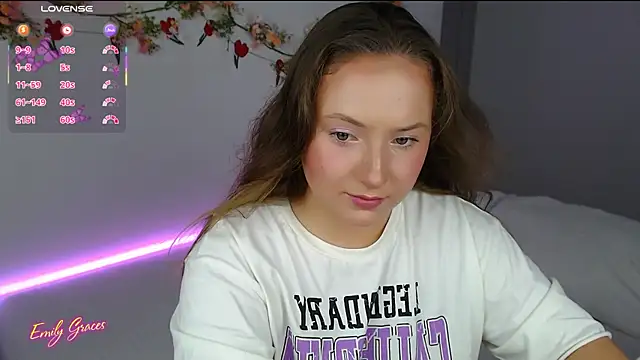 EmilyxxGraces online show from 07-16-26, 12:29