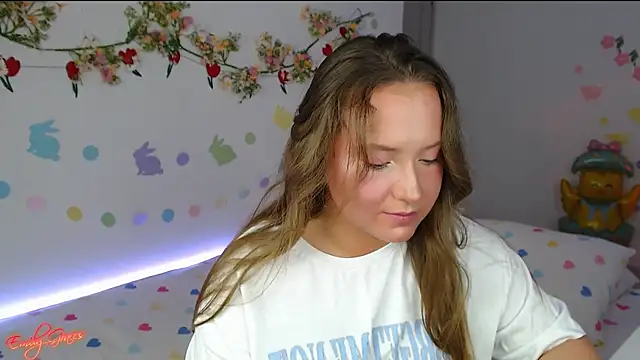 EmilyxxGraces online show from 04-09-26, 10:05