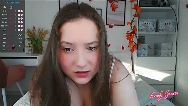 Snapshot of EmilyxxGraces chatting on 03-11-25, 06:08 EmilyxxGraces online show from 03-11-25, 06:08