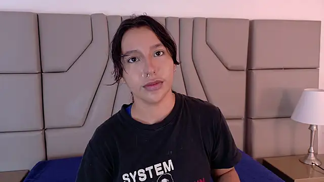 ParanoidTemptaion  online show from 05-27-26, 11:39