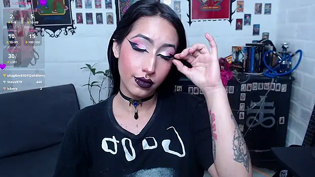 Nyx Blackmoon online show from 03-21-25, 06:18