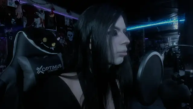 Snapshot of rotten_dreams chatting on 02-23-25, 09:48 rotten dreams online show from 02-23-25, 09:48