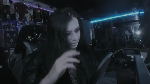 Snapshot of rotten_dreams chatting on 03-20-25, 10:18 rotten dreams online show from 03-20-25, 10:18
