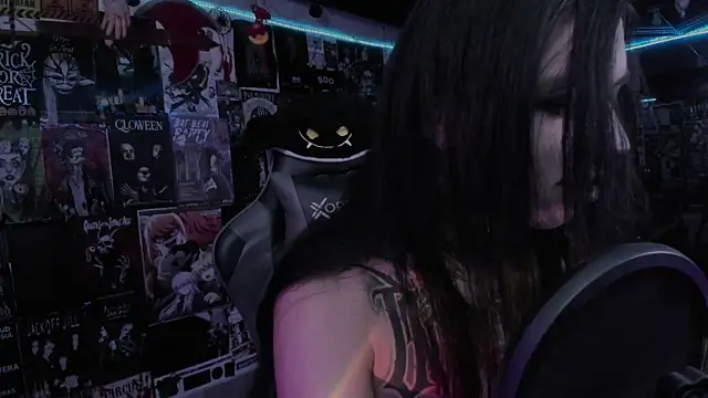 rotten dreams online show from 10-28-25, 11:25