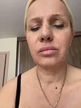 DeboraXporn online show from 05-10-26, 06:28