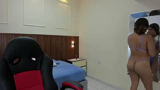 MELINAMARTINS online show from 09-12-25, 07:57