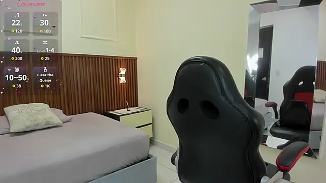 MELINAMARTINS online show from 09-25-25, 07:42