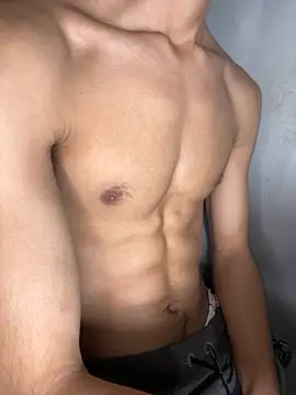 Hamza-Maroki online show from 04-15-26, 08:31