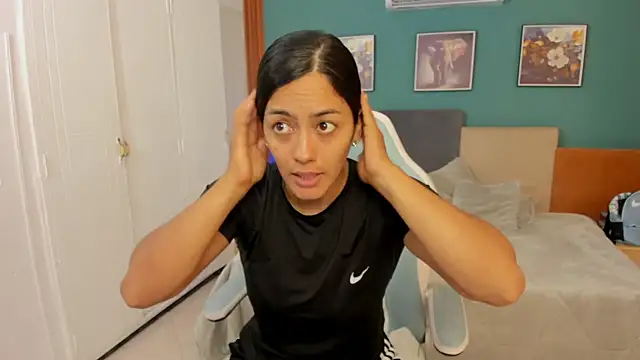 cristal crossfitx online show from 06-18-26, 10:31
