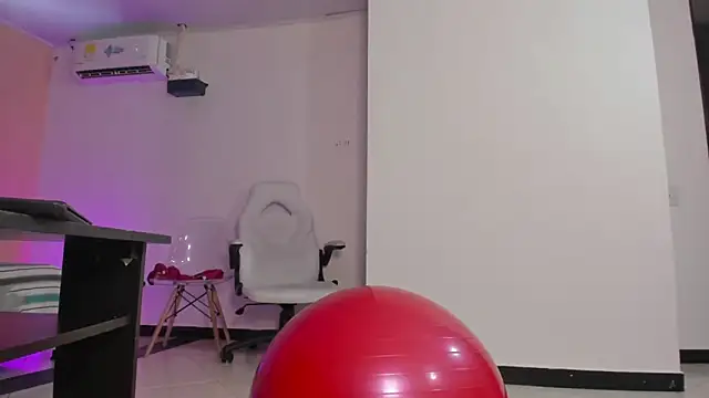 cristal crossfitx online show from 09-24-25, 10:44