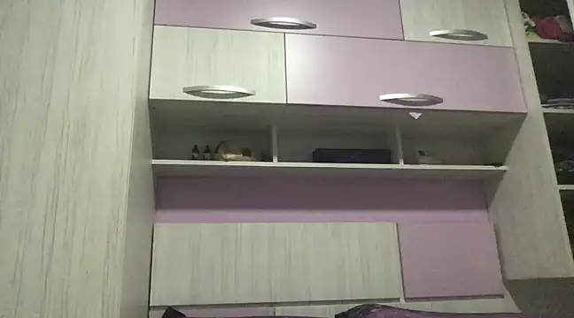 karllaa1234 online show from 02-28-25, 09:33