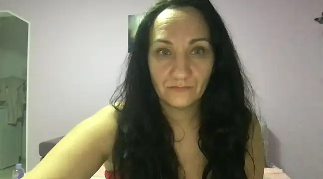 karllaa1234 online show from 03-05-25, 04:57