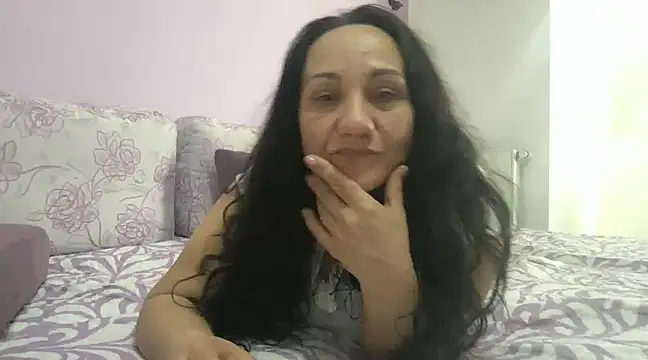 karllaa1234 online show from 03-09-25, 02:32