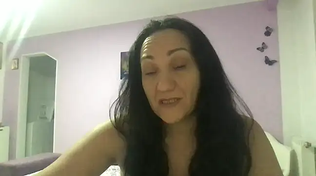 karllaa1234 online show from 03-08-25, 05:01