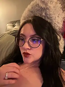 ValentinaOrtiz3 online show from 03-06-26, 12:05