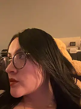 Snapshot of ValentinaOrtiz3 chatting on 02-11-26, 02:11 ValentinaOrtiz3 online show from 02-11-26, 02:11