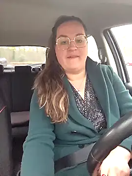 justtess online show from 11-20-25, 02:29