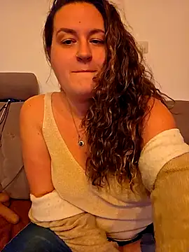 justtess online show from 10-04-25, 09:38