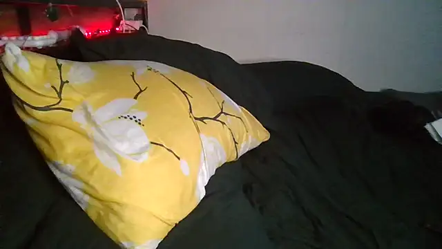 Jezebel888 online show from 03-04-25, 09:43