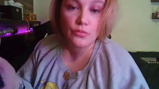 Jezebel888 online show from 03-20-25, 10:07