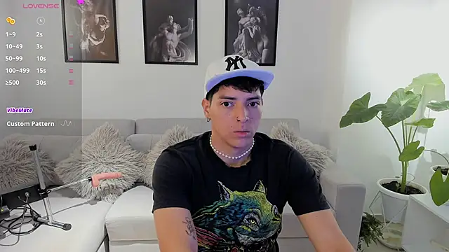 Snapshot of _JacobMiller__ chatting on 02-11-25, 08:10 JacobMiller online show from 02-11-25, 08:10