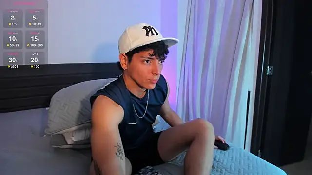 Snapshot of _JacobMiller__ chatting on 11-13-25, 09:40 JacobMiller online show from 11-13-25, 09:40