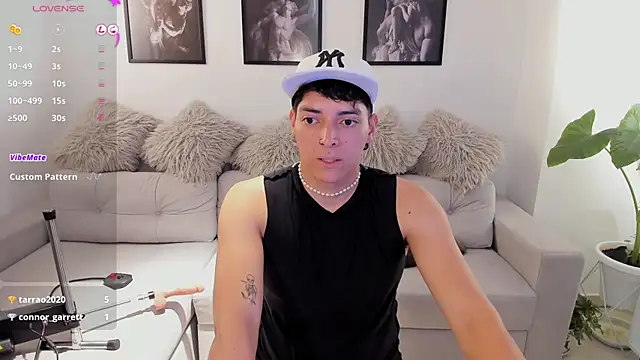 Snapshot of _JacobMiller__ chatting on 02-10-25, 11:45 JacobMiller online show from 02-10-25, 11:45