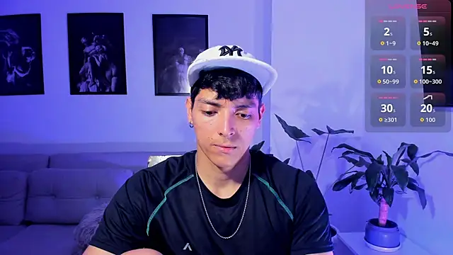  JacobMiller   online show from 04-17-26, 04:04