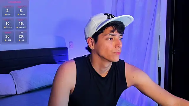 Snapshot of _JacobMiller__ chatting on 11-12-25, 09:40 JacobMiller online show from 11-12-25, 09:40