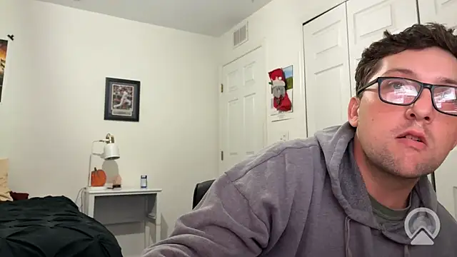 Milflover96 online show from 05-17-26, 02:44